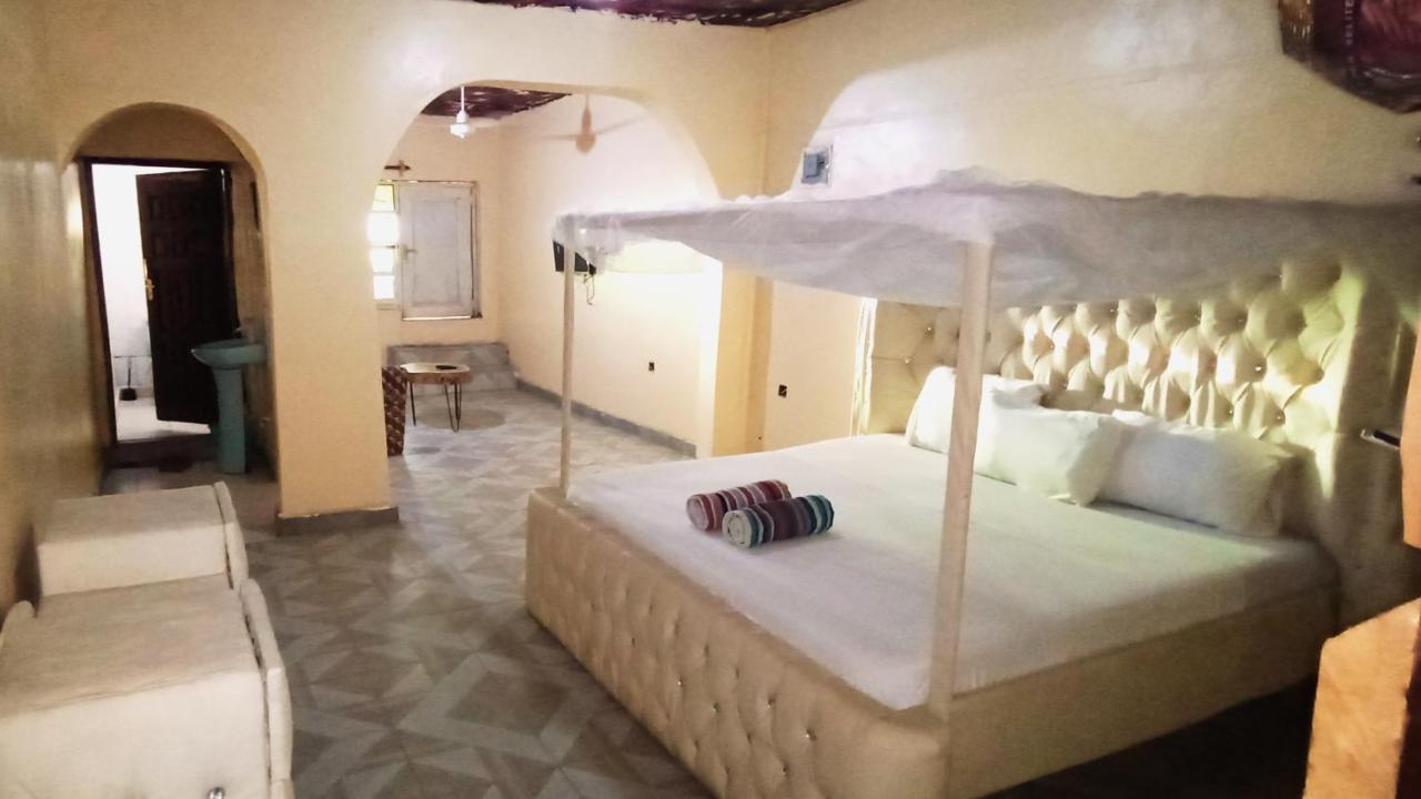 Baba Lao Hotel マリンディ エクステリア 写真