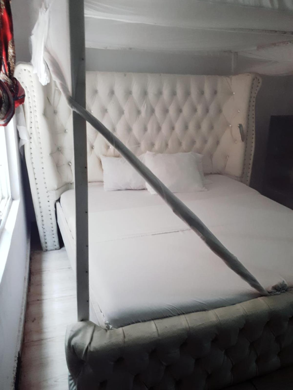 Baba Lao Hotel マリンディ エクステリア 写真